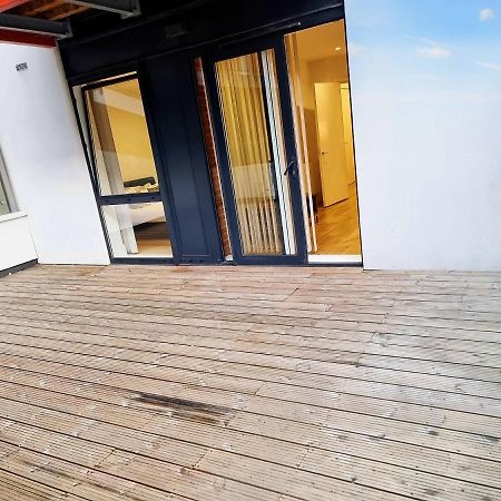 Your Riverside Home 2 With Private Balcony Londyn Zewnętrze zdjęcie